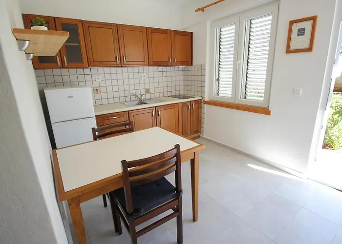 Girica Apartments